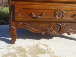 Commode, secrétaire, bibliothèque: meuble 3 en 1