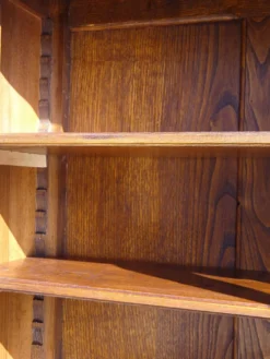 Commode, secrétaire, bibliothèque: meuble 3 en 1