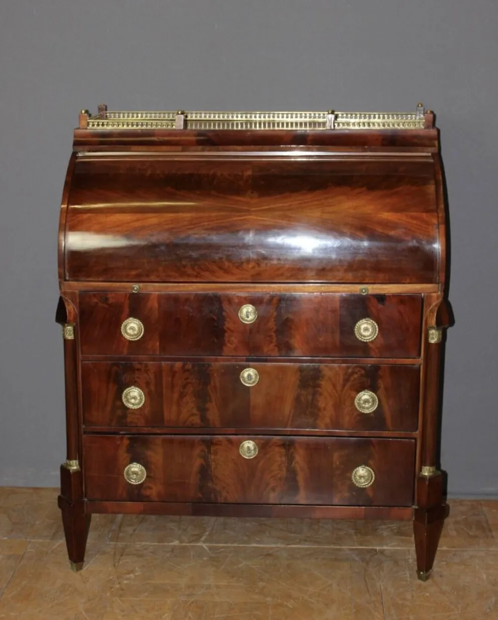 Commode Secrétaire à Cylindre en Acajou XIX