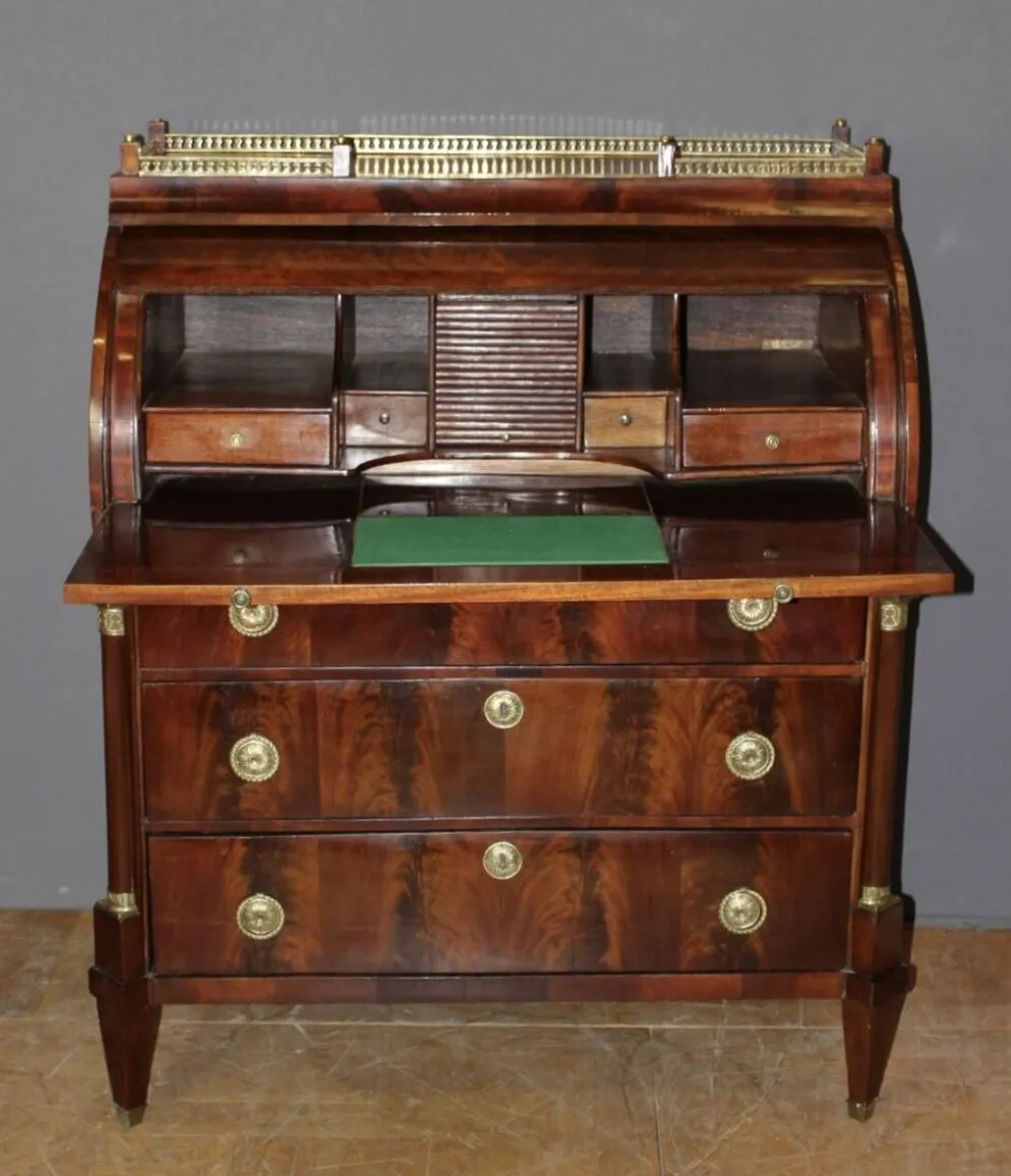 Commode Secrétaire à Cylindre en Acajou XIX
