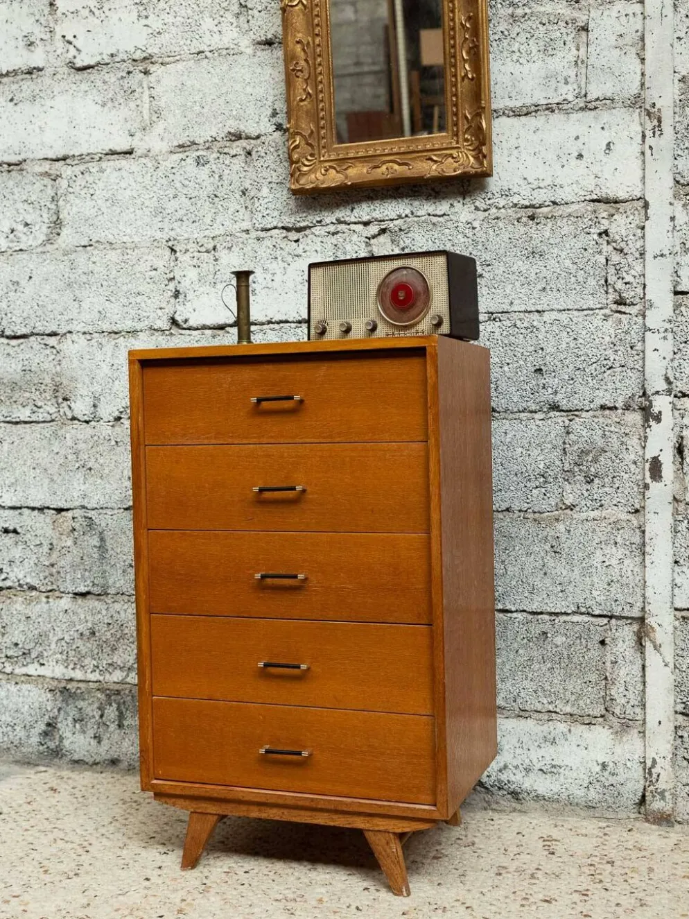 Commode, semainier, chiffonnier vintage de style scandinave