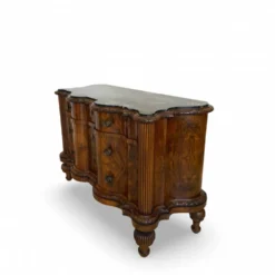 commode serpentine en noyer ancien