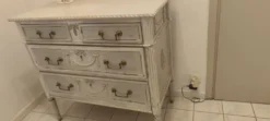 Commode style louis 16 ferrures origine
