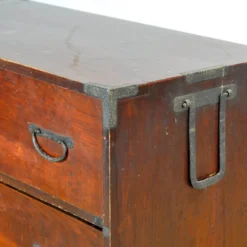 Commode Tansu japonaise, vers 1890
