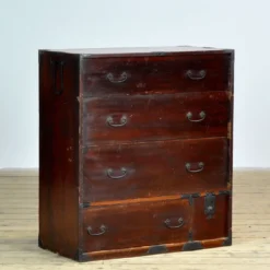 Commode Tansu japonaise, vers 1890
