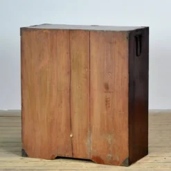 Commode Tansu japonaise, vers 1890