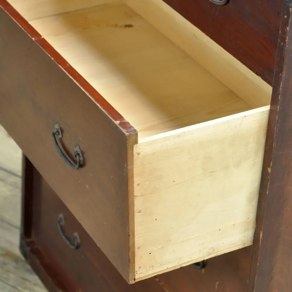 Commode Tansu japonaise, vers 1890