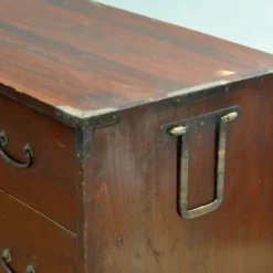 Commode Tansu japonaise, vers 1890