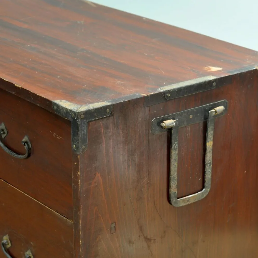 Commode Tansu japonaise, vers 1890