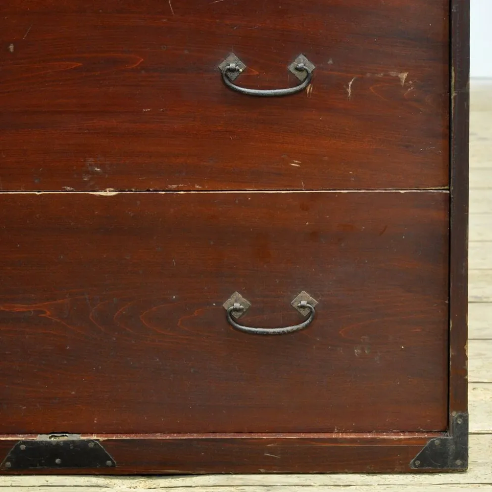 Commode Tansu japonaise, vers 1890