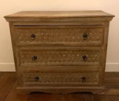 Commode à 3 tiroirs en bois massif, d'inspiration ethnique ou bohème chic