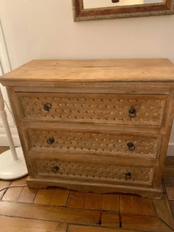 Commode à 3 tiroirs en bois massif, d'inspiration ethnique ou bohème chic