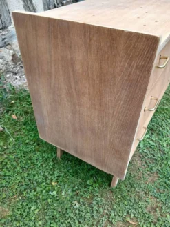 Commode 3 tiroirs pieds compas bois brut