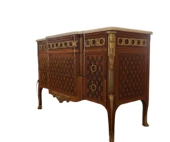 Commode transition Louis XV-XVI, style Jean Henri Riesener