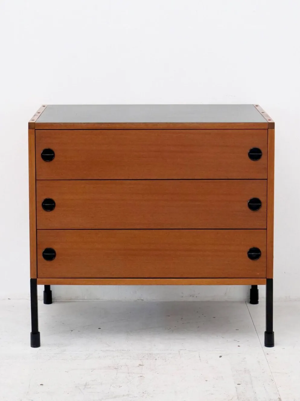 Commode à triroirs mid century design Français ARP Minvielle