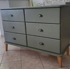 Commode vert Thisted