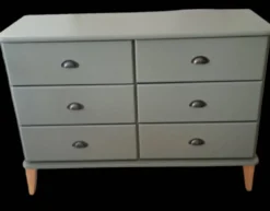 Commode vert Thisted