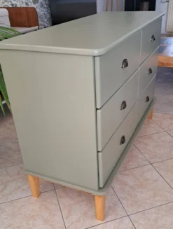 Commode vert Thisted