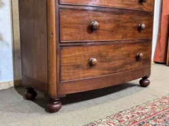 Commode Victorienne anglaise en acajou XIXème