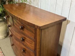 Commode Victorienne anglaise en acajou XIXème