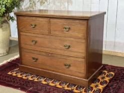 Commode Victorienne 19ème en acajou