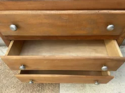 Commode vintage