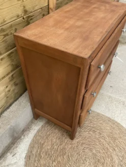 Commode vintage