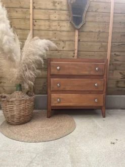 Commode vintage