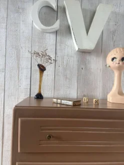 Commode vintage