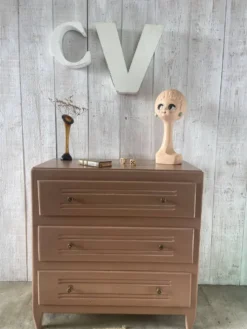 Commode vintage