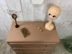 Commode vintage