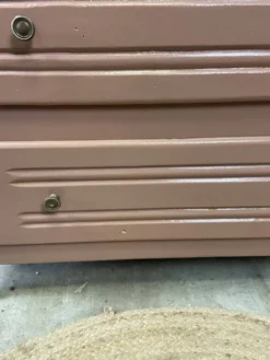 Commode vintage