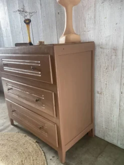 Commode vintage