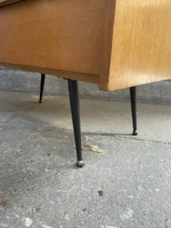 Commode vintage