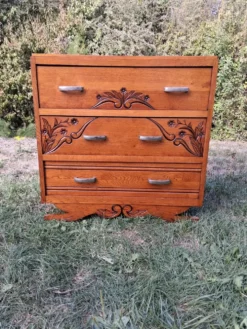 Commode vintage