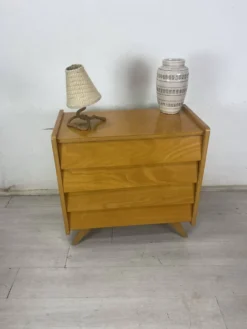 Commode vintage