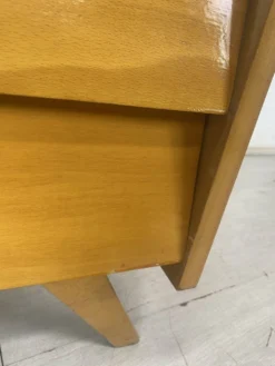 Commode vintage