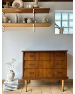 Commode vintage