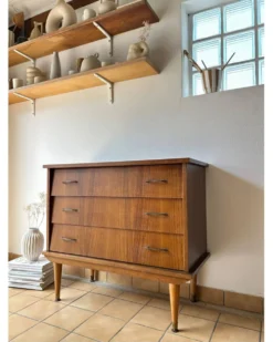 Commode vintage