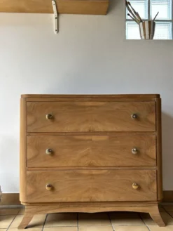 Commode vintage