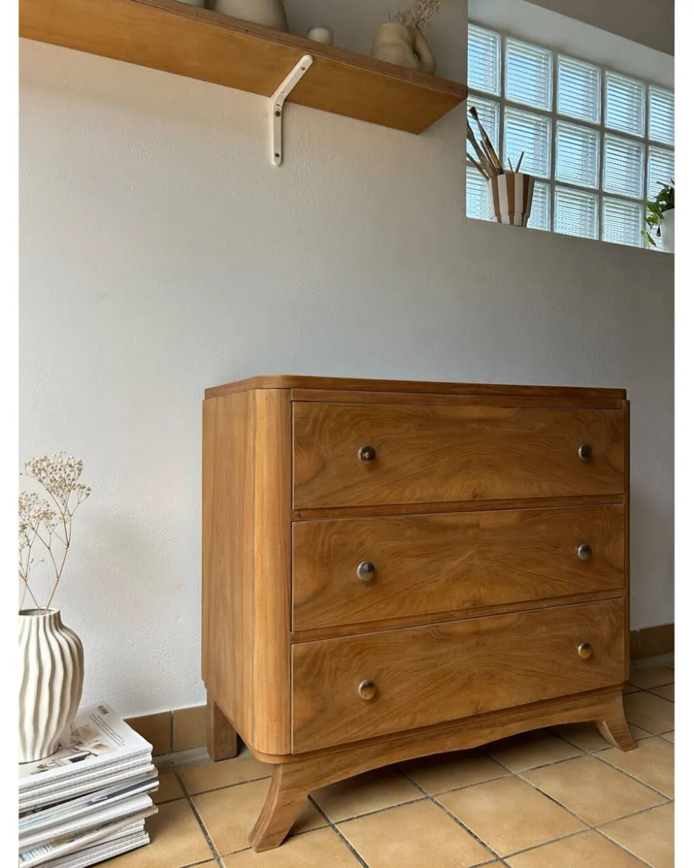 Commode vintage