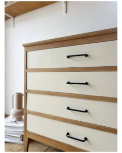Commode vintage