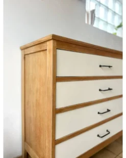 Commode vintage