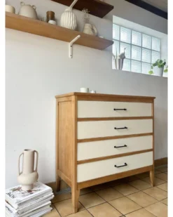 Commode vintage