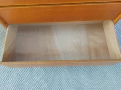 commode vintage, années 60-70, poignées 