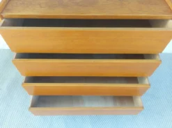 commode vintage, années 60-70, poignées 