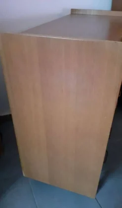 Commode vintage années 50/60 – 4 tiroirs – esprit moderniste