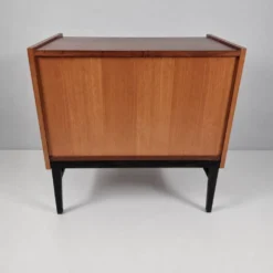 Commode vintage de Up Zavody, années 1970
