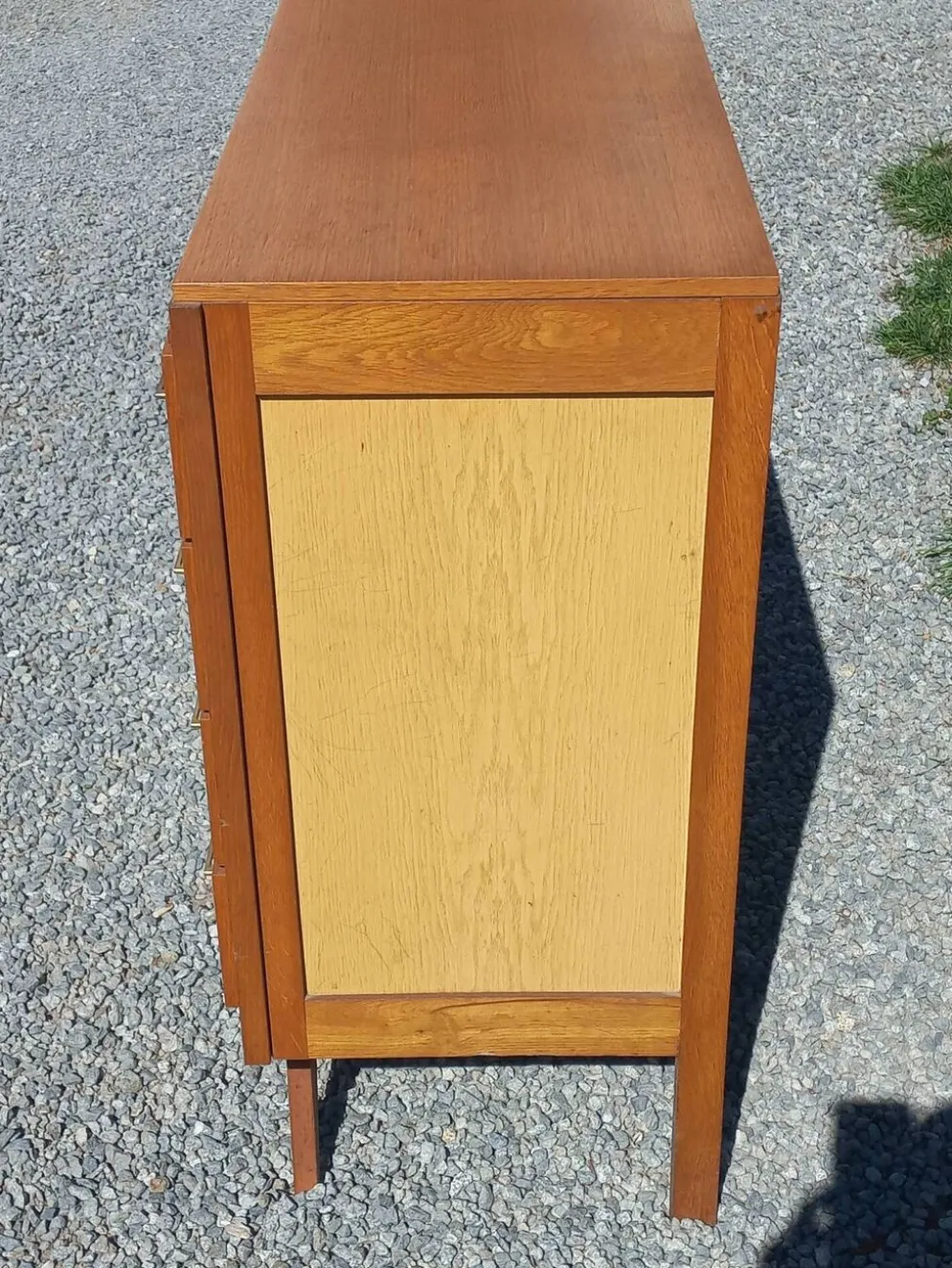 Commode vintage en chêne blond pieds compas 4 tiroirs des années 50