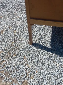 Commode vintage en chêne blond pieds compas 4 tiroirs des années 50